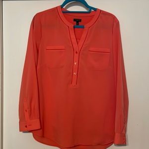 Talbots Large Petite coral color blouse with 2 front pockets, detailed neckline